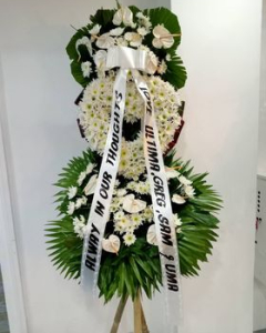 !floral heart standing